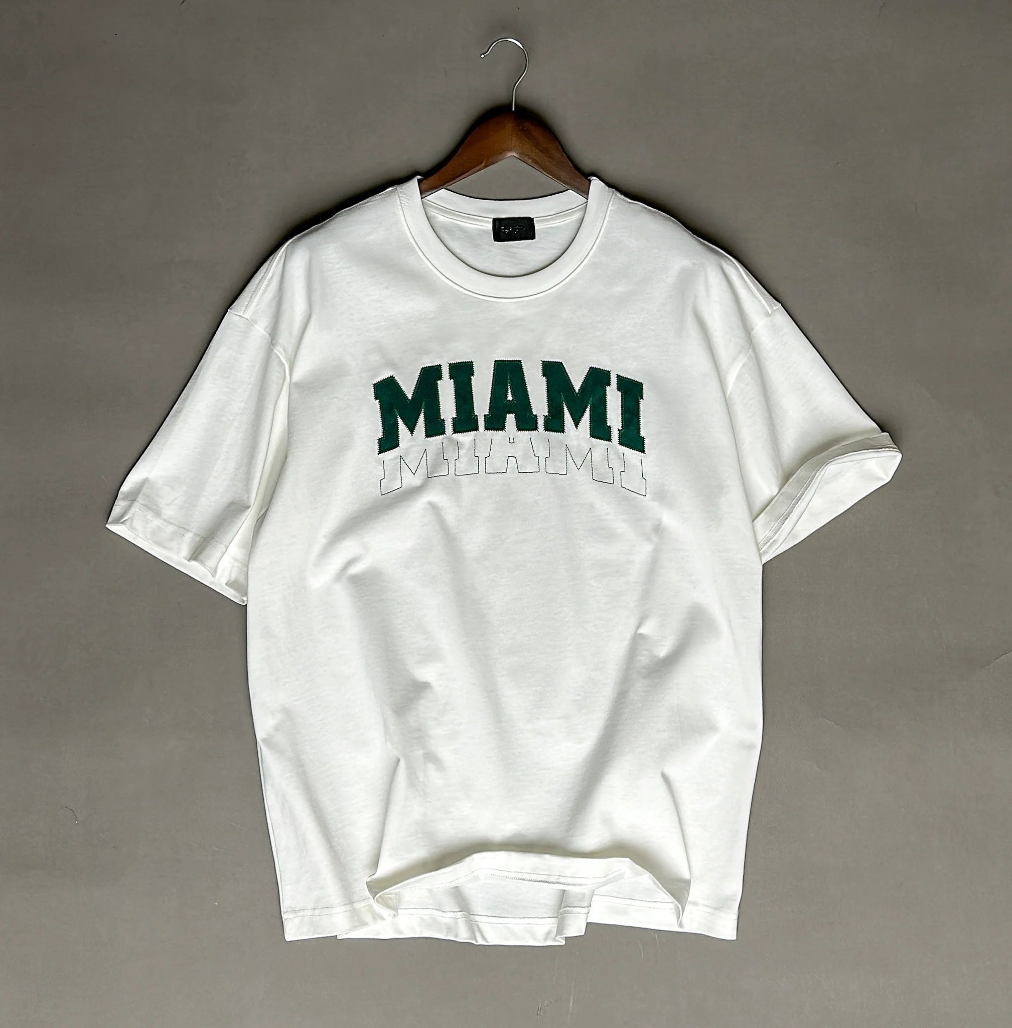Men Letter Graphic Drop Shoulder Tee